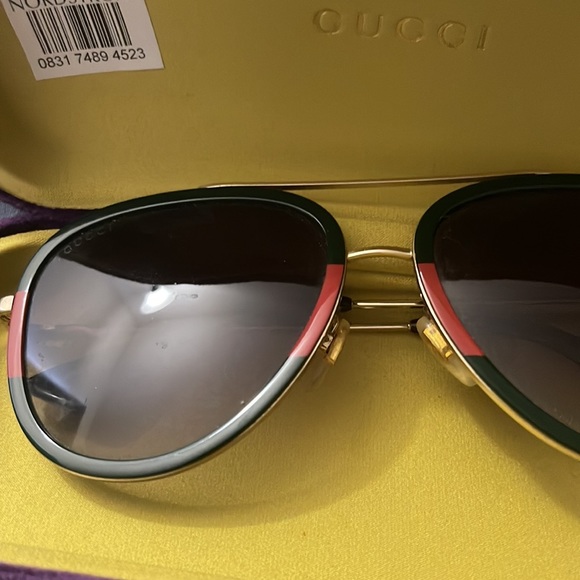 Gucci sunglasses - Picture 4 of 5